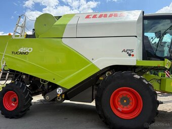 Sklízecí mlátička Claas Tucano 450, žací lišta V660, 2400 / - 8