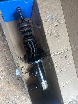 Bmw x3 x4  F25-F26 PDC adaptívne tlmiče.  PL ZL ZP - 8