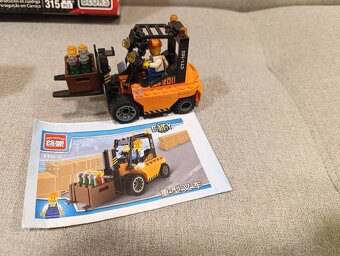 Stavebnice - hračky kompatibilní s Lego. - 8