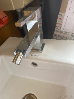 Bidet Duravit s batériou - 8