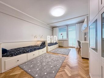 CENTRUM MESTA - útulný zariadený veľký 3i byt - 8