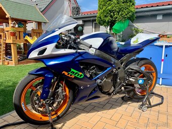 Suzuki GSX-R 750 k7 Okruhovka - 8