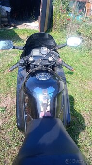 Honda cbr 600f - 8