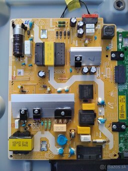 Rozpredam TV Samsung UE50CU7172 - 8