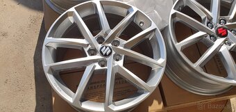 Mazda kia hyundai honda toyota 5x114,3 r18 - 8