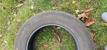 225/65 R17 YOKOHAMA - 8