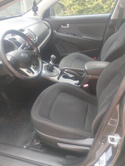 Kia Sportage 1.7crdi - 8