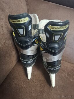 Predam korcule bauer supreme JR - 8