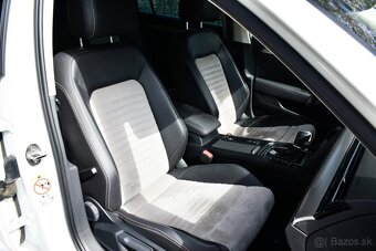 Volkswagen Passat Variant 2.0 TDI BMT R-Line Highline DSG - 8