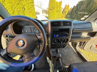 Predám Suzuki Jimny 1,3i. 4x4 - 8