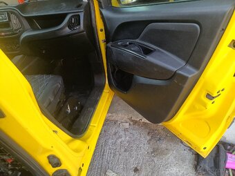 Fiat Doblo - 8