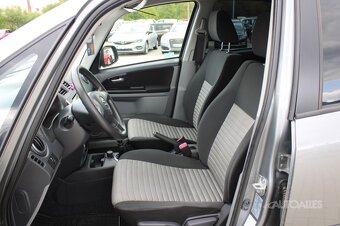 Suzuki SX4 1,6 i 16V 88 kW GLX AC - 8