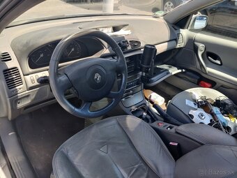 Renault Laguna - 8