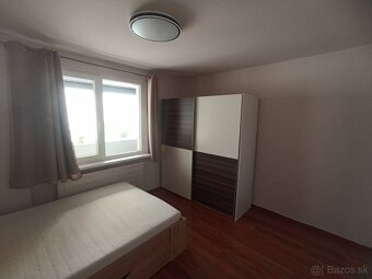 November: 3izb byt s čiastočným zariadením na Poľnej ceste - 8