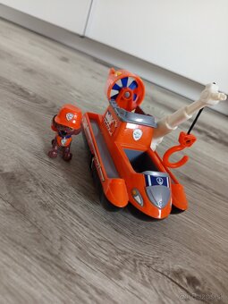 Tlapková patrola - 8