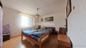 Dobré Reality – Na predaj priestranný rodinný dom s jedinečn - 8