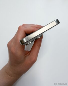 iPhone 15 Pro Max 256 GB - 8