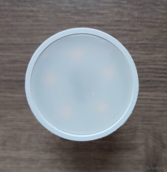 Zásuvky a vypínače - 8