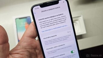 Apple iPhone X 64GB biely - 8