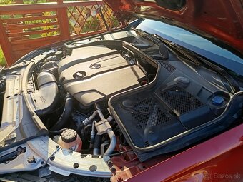 Predám Mercedes C - 8