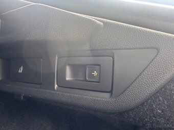 Škoda Octavia 2.0 TDi TOP Selectiom DSG - 8