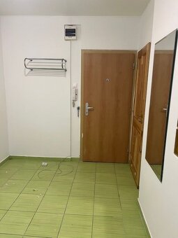 2 izb. byt, Súmračná ul. - 8