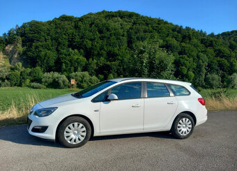 Opel Astra 1.6Cdti Combi r.v.2015 Kúpená na Slovensku - 8