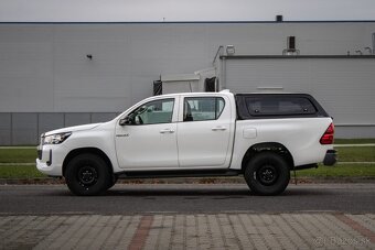 Toyota Hilux DC 2.4 I D-4D Active 4x4 A/T // AJ NA SPLÁTKY - 8