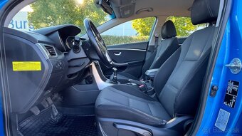 Hyundai i30 1.6 CRDi M6 2.majiteľ, nove v SR - 8