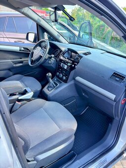 Opel Zafira 1.8 ( 7 miestna ) - 8