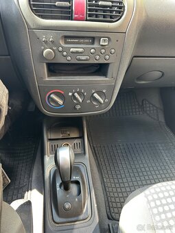 Corsa AUTOMAT - 8