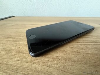 Iphone 13 128GB čierny a iphone SE 2020 128GB čierny - 8