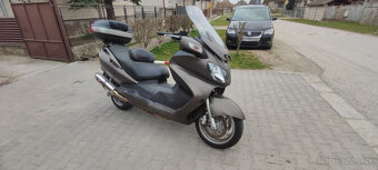 burgman 650 - 8
