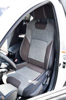 Toyota Corolla Combi Trek 2.0 hybrid - 8