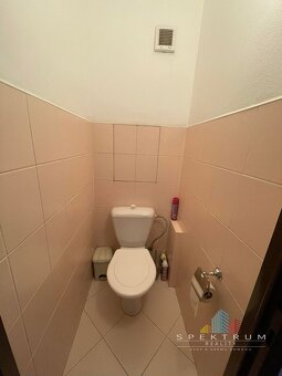 Prenájom 1 izbového bytu s balkónom na ulici Žitná , Bánovce - 8