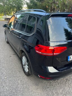 VW Touran 2.0 TDI - 8