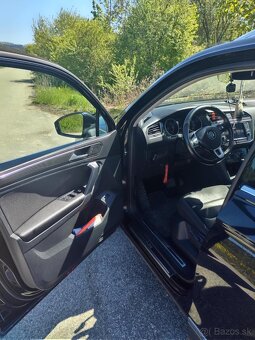 VW Tiguan Highline 2.0 TDI DSG 4x4 Panoráma, Ťažné, Full LED - 8