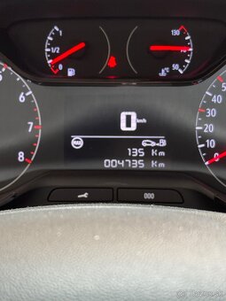 Opel Crossland - 8