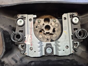 Predám štvorramenny volant pre VW T4 / SHARAN / GOLF - 8