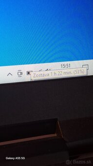 Lenovo V110 - 8