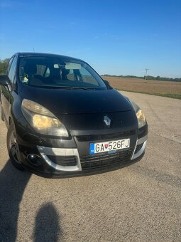 Renault Scenic - 8