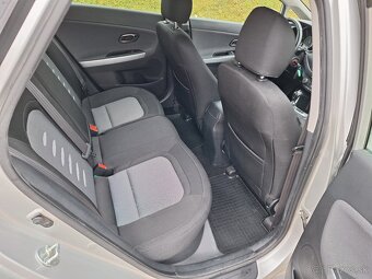 Kia Cee´d SW 1.6 GDI LX/Silver - 8
