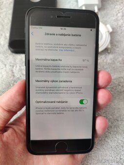 Apple iphone SE 2020 64GB Black - 8