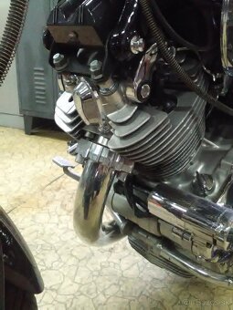 YAMAHA VIRAGO 1100 - 8