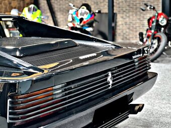 Ferrari Testarossa první registrace v roce 1990 - 8