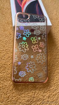 iPhone SE, Red 64GB - 8