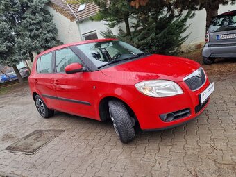 Škoda Fabia II 1.2 HTP 60k Ambiente ICE M5 (benzín) - 8