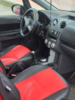 Mitsubishi Colt - 8