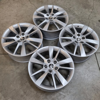 Hliníkové disky 5x112 R17 7J ET49 - 8