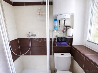 Chata na trvalé bývanie aj víkendový relax + garáž,… - 8